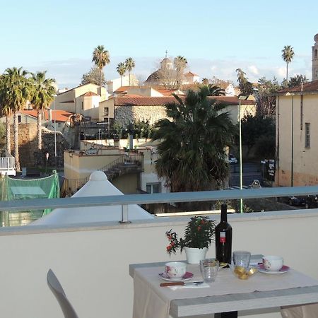 La Terrazza Acomodação com café da manhã Oristano Exterior foto